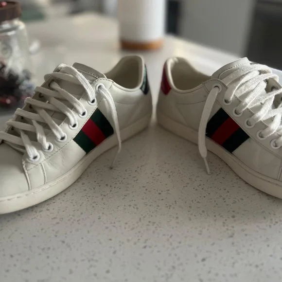 Gucci Classic White Sneakers with Red and Green Accents